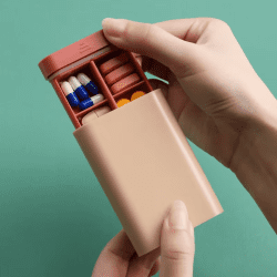 Travel pill box with independent compartments