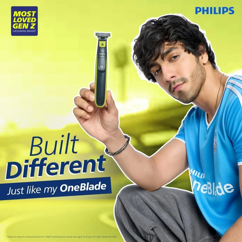 Philips OneBlade Turbo2X QP2724/10 Original Hybrid Trimmer at Gears Wheel
